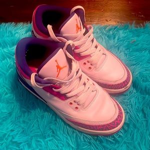 In ok condition worn about 4x love this sneaker & very comfortable